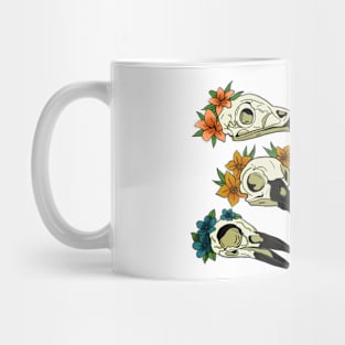 Crows skull with flowers Mug